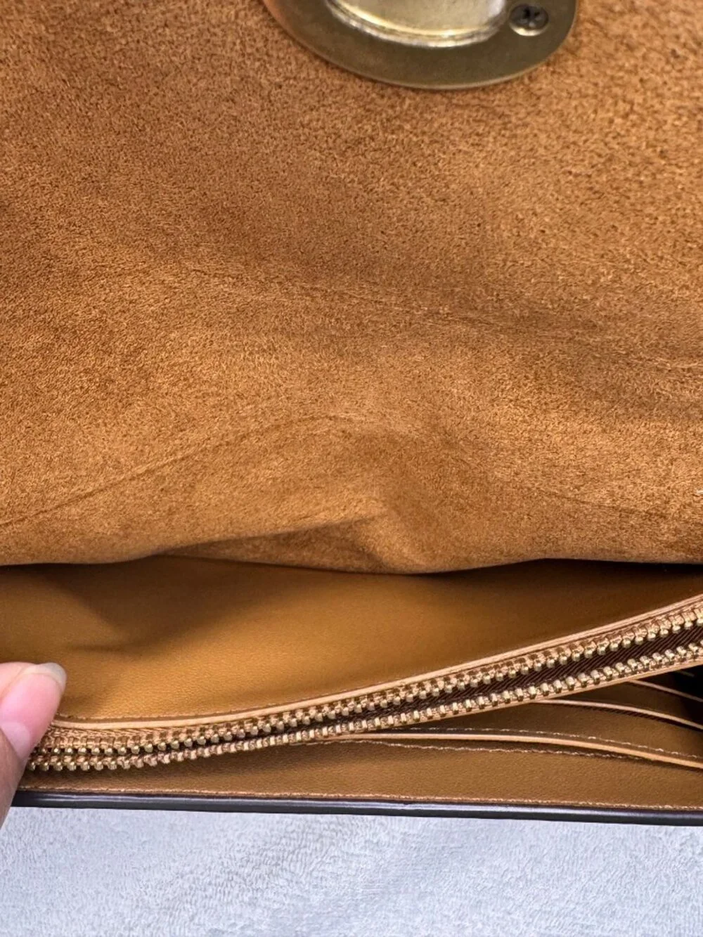 Coach Marlowe Crossbody Leather Bag Purse Gold Chain Strap Cream Compact - Picture 9 of 14